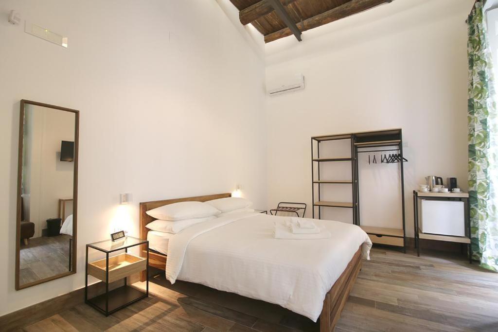 Antica Residenza Fusco Hotel Napoli Exterior foto